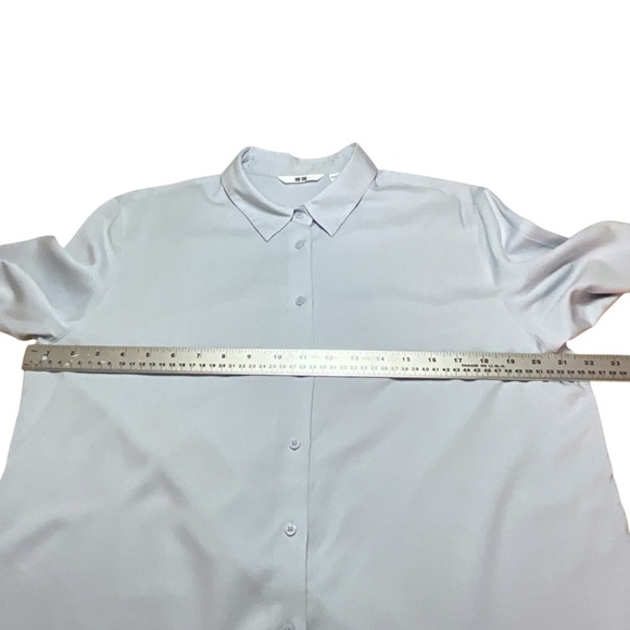 UNIQLO Rayon Pale Blue Long Sleeve Button Front Blouse US Sz XL - Picture 6 of 11